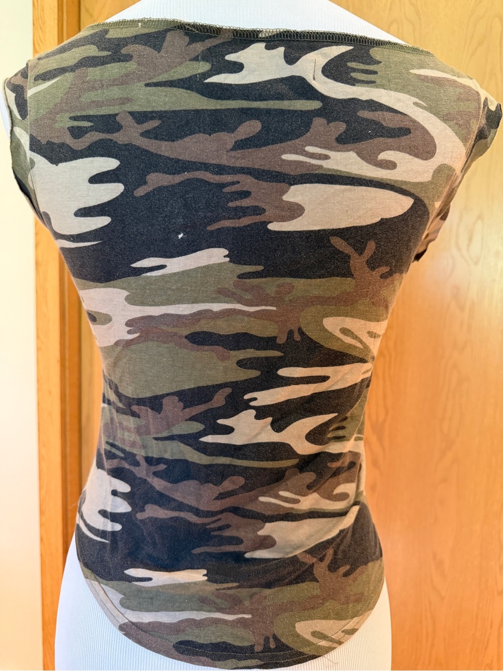 Vintage Y2K Miss Sixty Camo Hand Beaded Cannabis Leaf Tank Top Size S - Picture 9 of 12